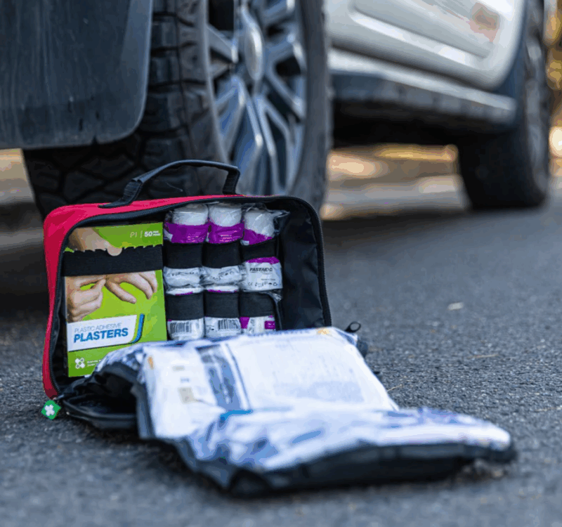 R1 Vehicle Max Soft Pack First Aid - Image 4
